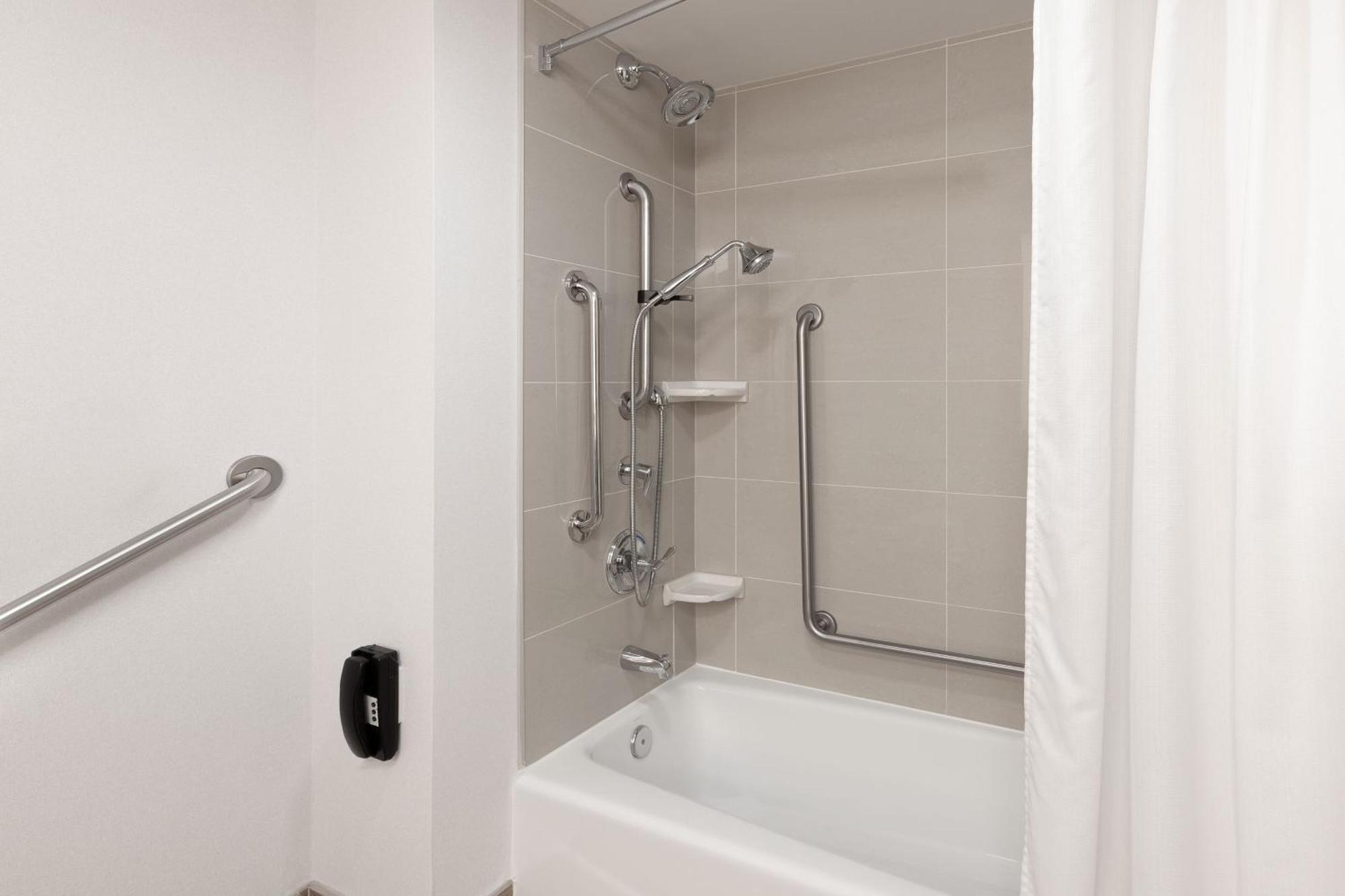 Towneplace Suites By Marriott Sudbury Luaran gambar