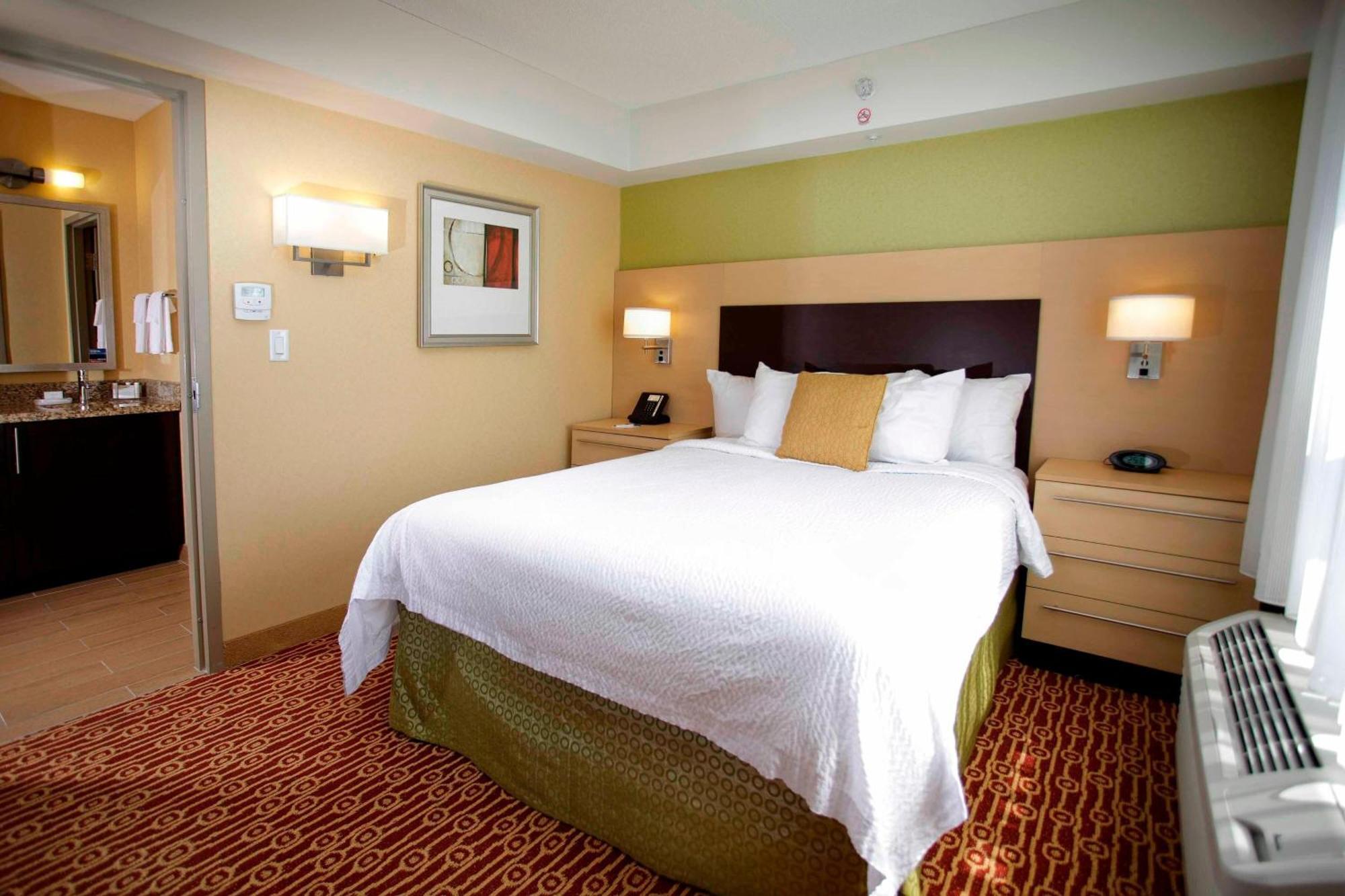 Towneplace Suites By Marriott Sudbury Luaran gambar