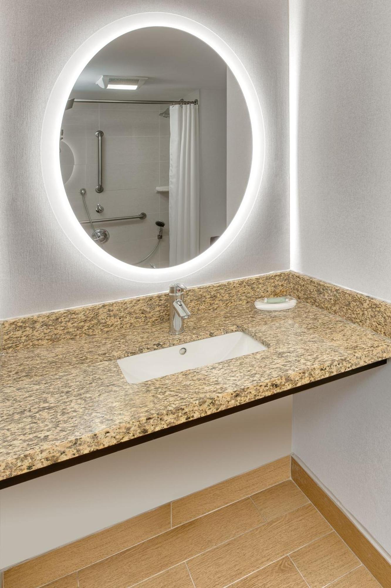 Towneplace Suites By Marriott Sudbury Luaran gambar