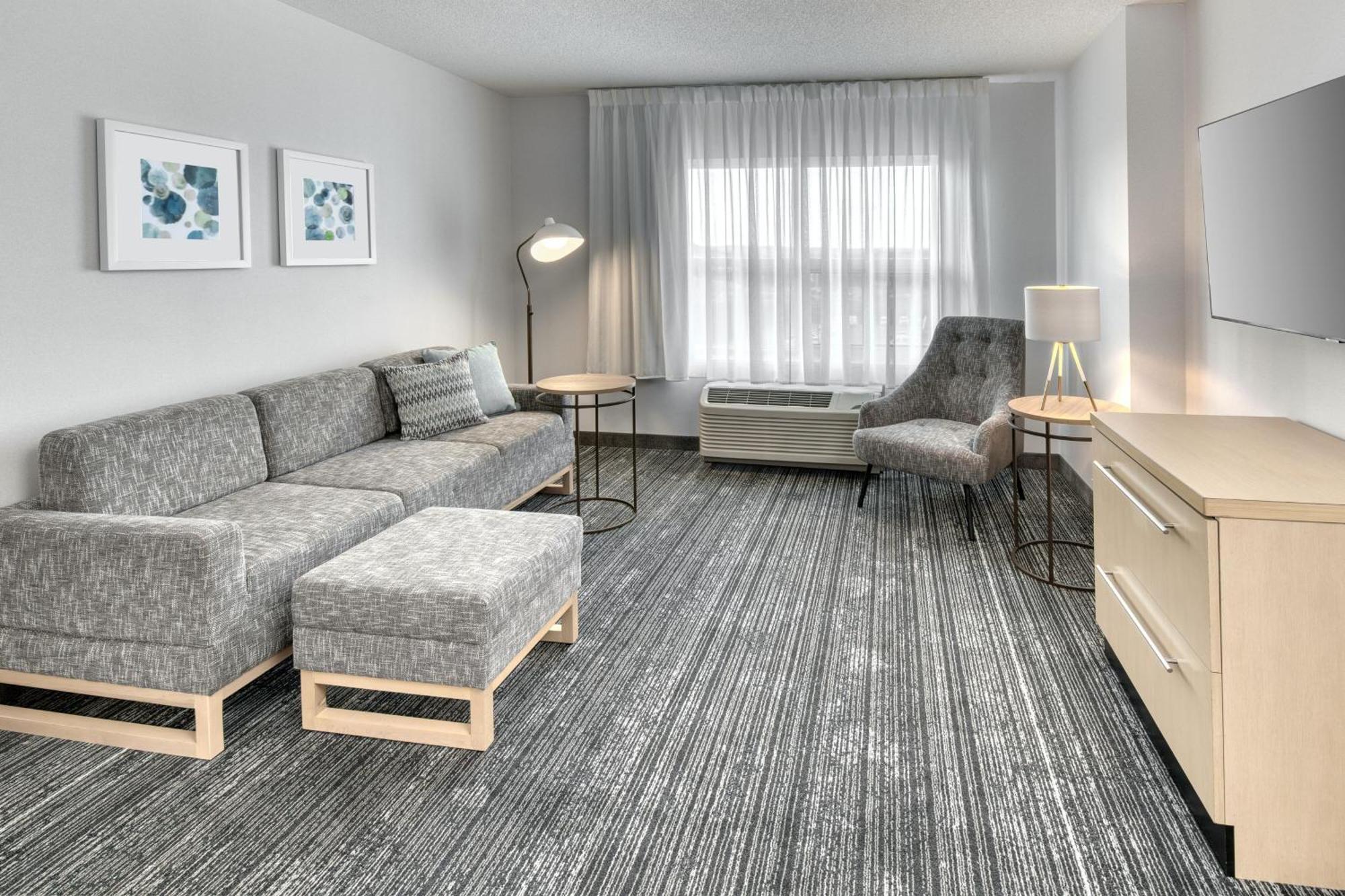 Towneplace Suites By Marriott Sudbury Luaran gambar