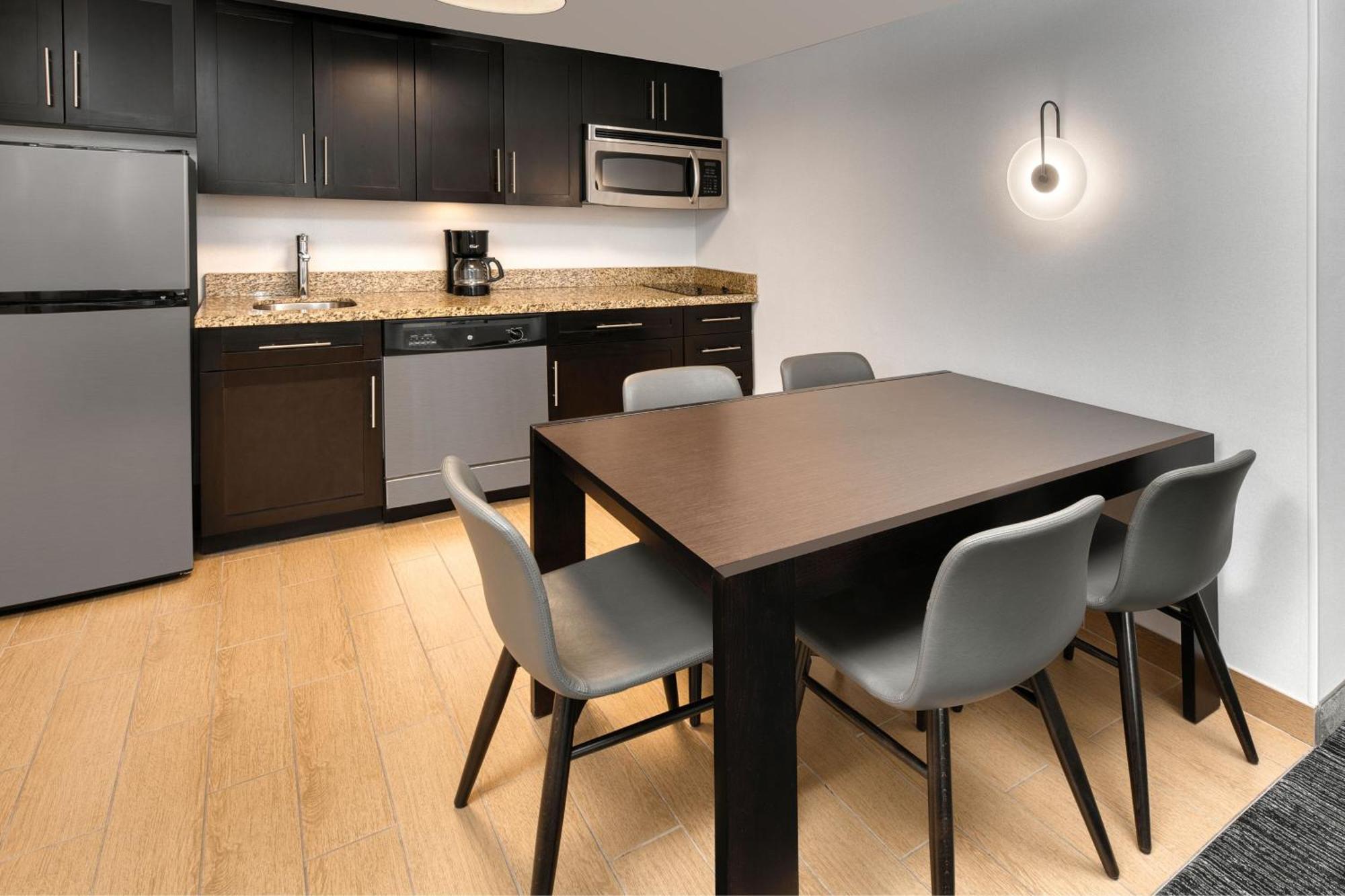 Towneplace Suites By Marriott Sudbury Luaran gambar